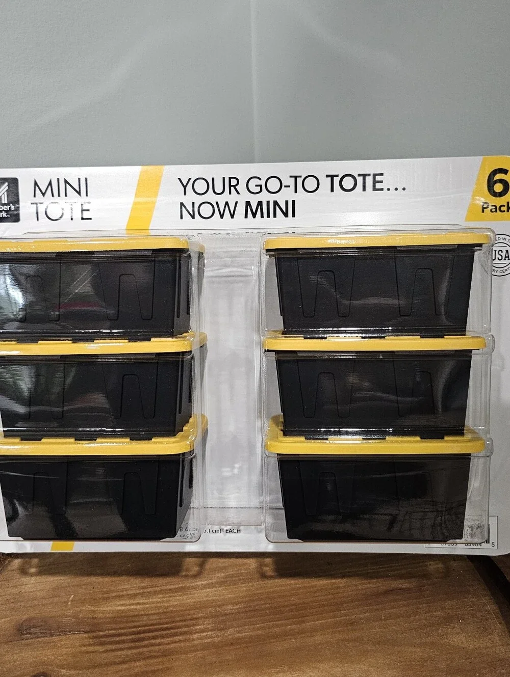 Member's Mark Mini Tote Plastic Containers w/ Lids Stackable 6 Pack Black/Yellow